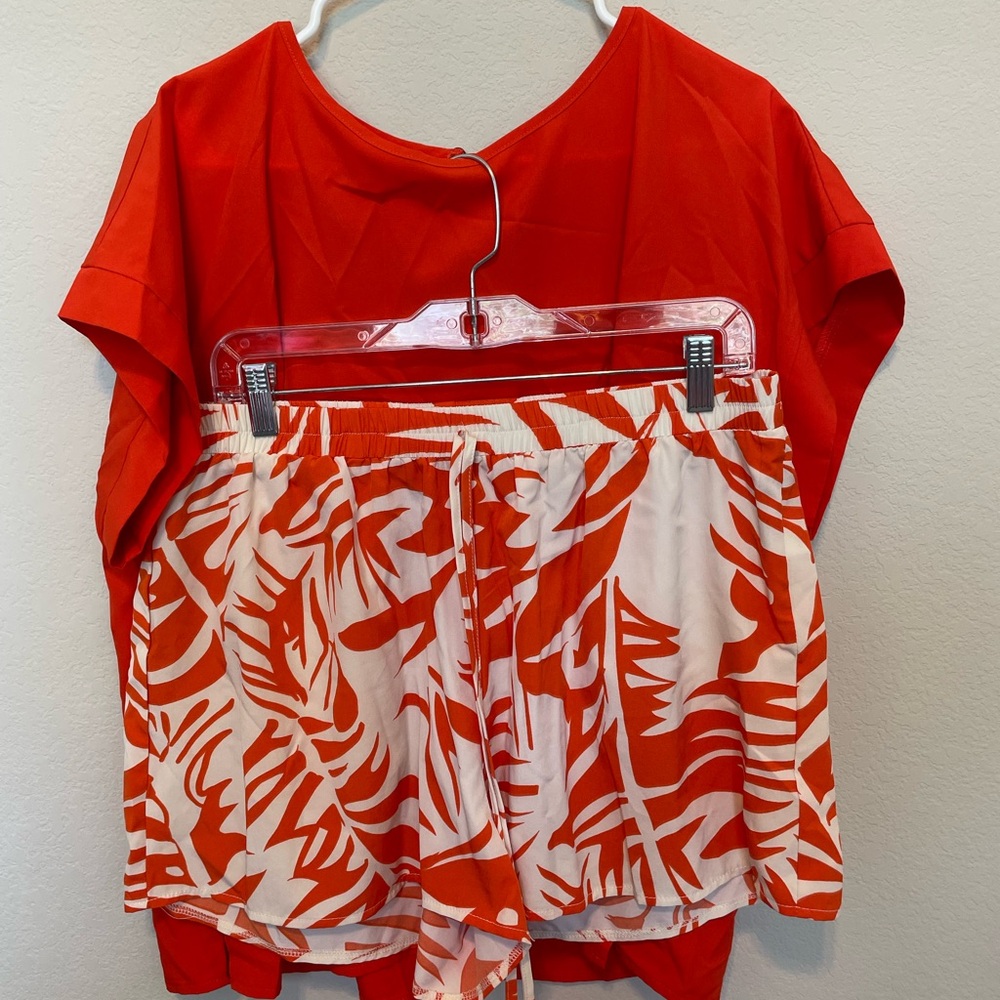 SHEIN Curve Bold short and blouse set.